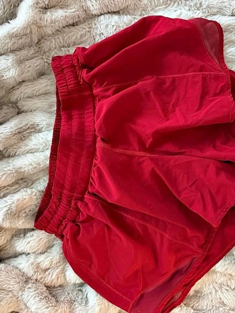 Lululemon Hotty Hot Low-Rise Lined Short 2.5" Red